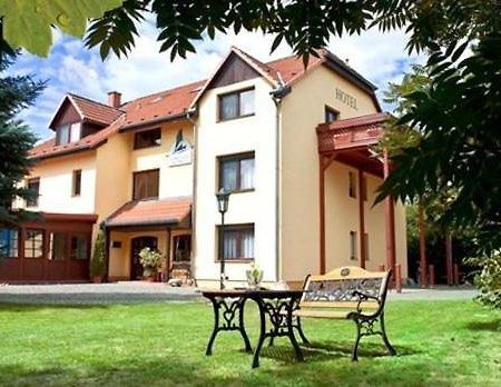 Garni-Hotel Kranich Potsdam Ngoại thất bức ảnh